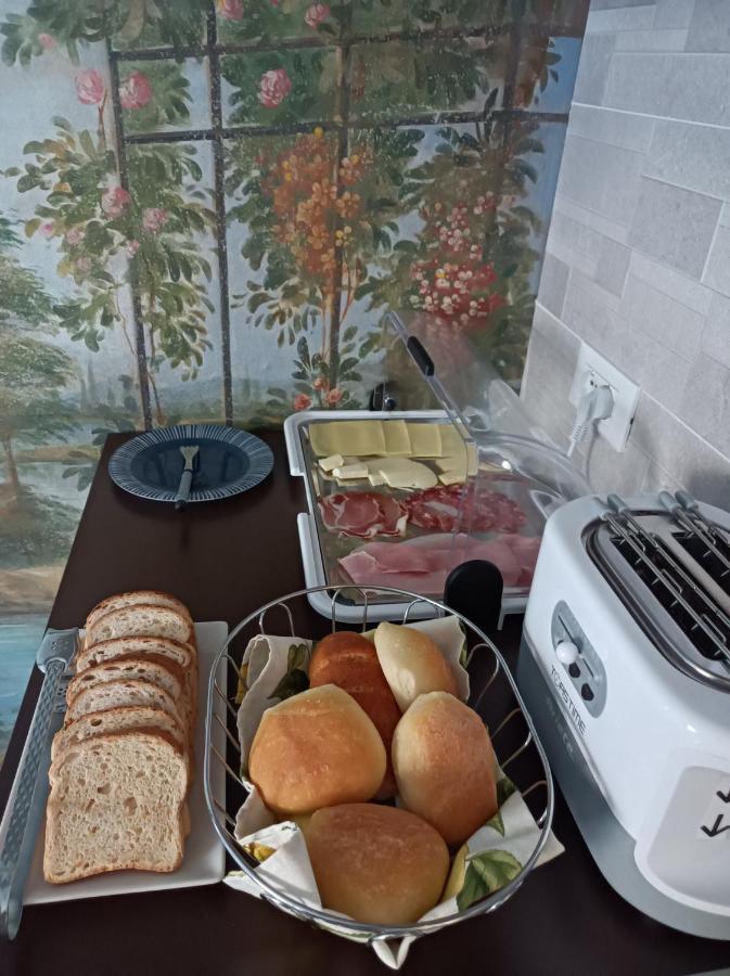 Bed and Breakfast Riflessi D'Arte Provaglio d'Iseo Exterior foto