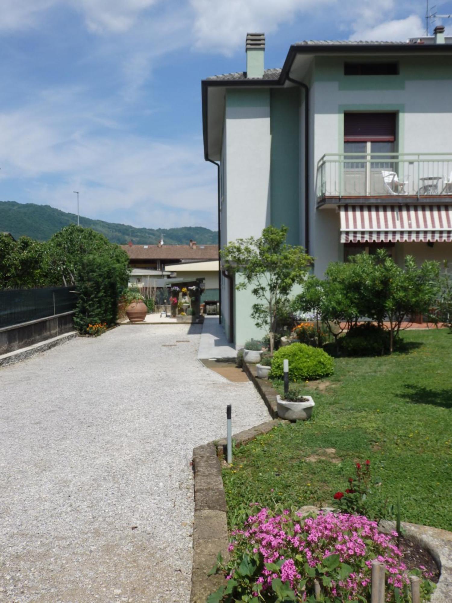 Bed and Breakfast Riflessi D'Arte Provaglio d'Iseo Exterior foto